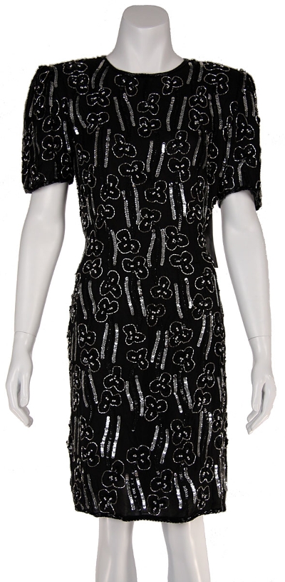 Round Neck Floral Sequined Cocktail Dress with Keyhole