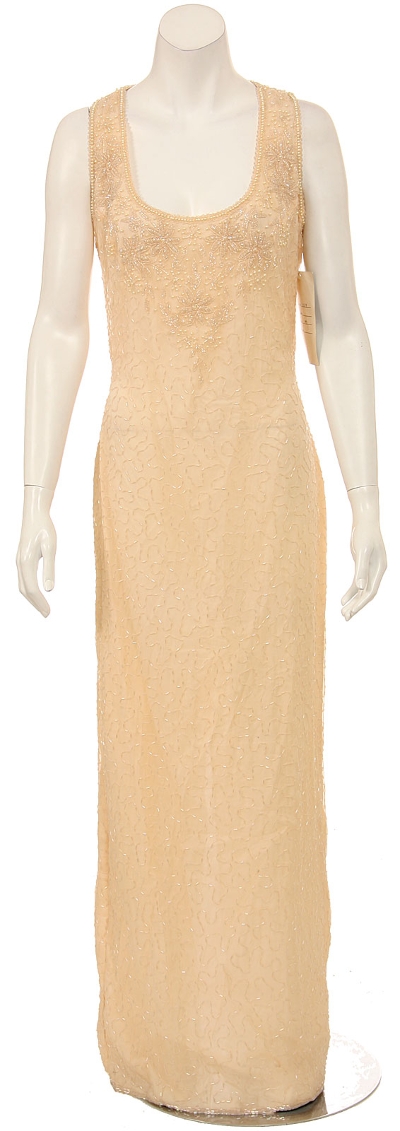 Full Length Sleeveless Formal Dress