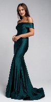 Off Shoulder Fitted Prom Gown in Green