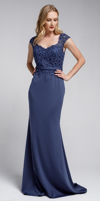 Sweatheart Neckline Embroidered Evening Gown