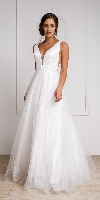 V Neck Vines Pattern Tulle Prom Gown in White